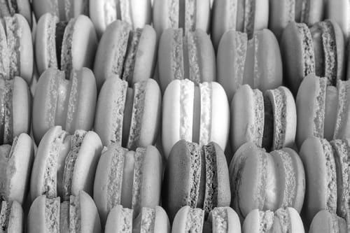 Macarons noir et blanc