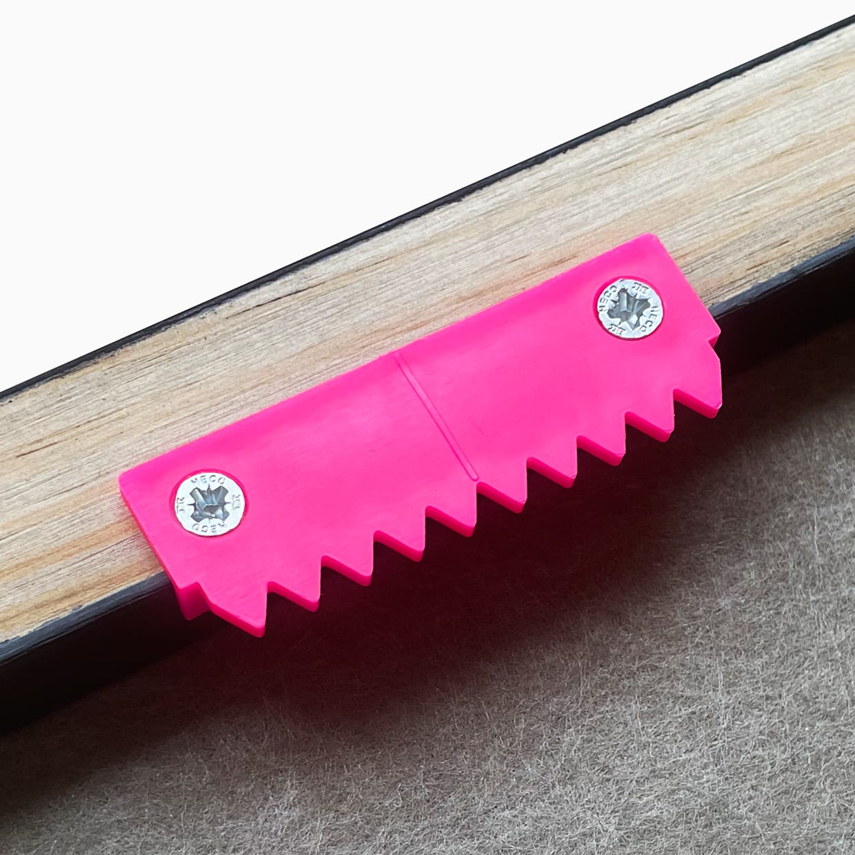 Système de suspension monté sur le cadre caisse américaine de l’Art en Feutre